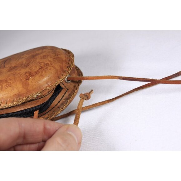 Small Tooled leather purse, floral embossed festival bag, change purse mini - Picture 9 of 9